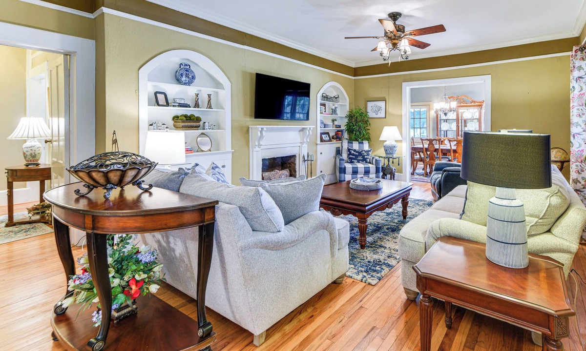 Thomaston House | 7 Mi to Sprewell Bluff Park: Home w/Patio & Yard!