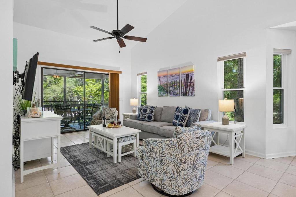 Hilton Head Island House | 7102 Treetops Villa