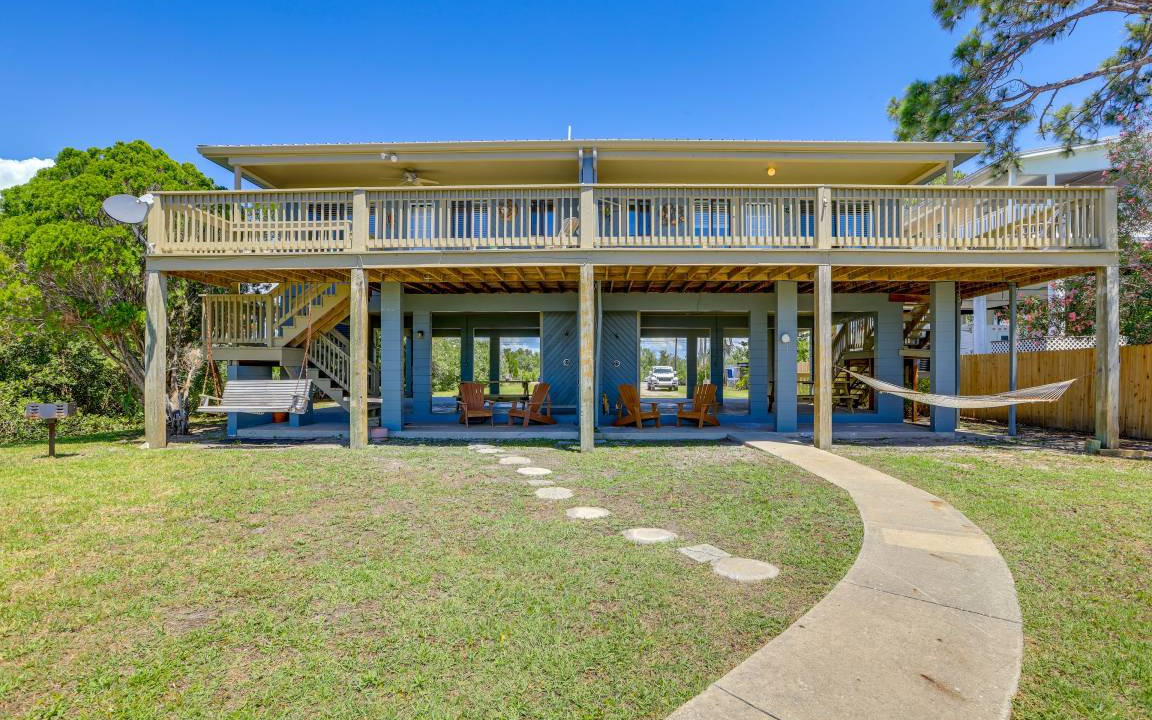 Cedar Key Apartment | 74 m² Apartment ∙ 2 bedrooms ∙ 6 guests