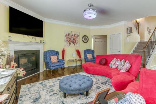 Covington House | 8 Mi to Dtwn & Film Sites! Spacious Covington Home