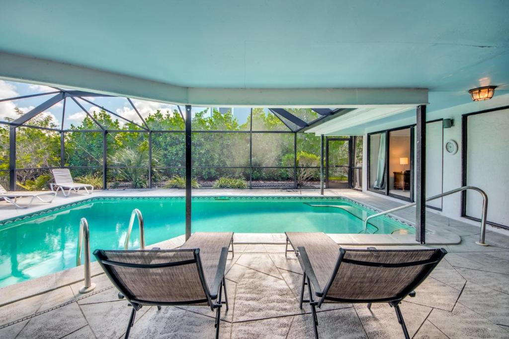 Estero Beach Tennis | Laguna Shores
