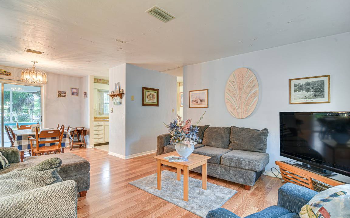 Clearwater House | 92 m² House ∙ 3 bedrooms ∙ 6 guests