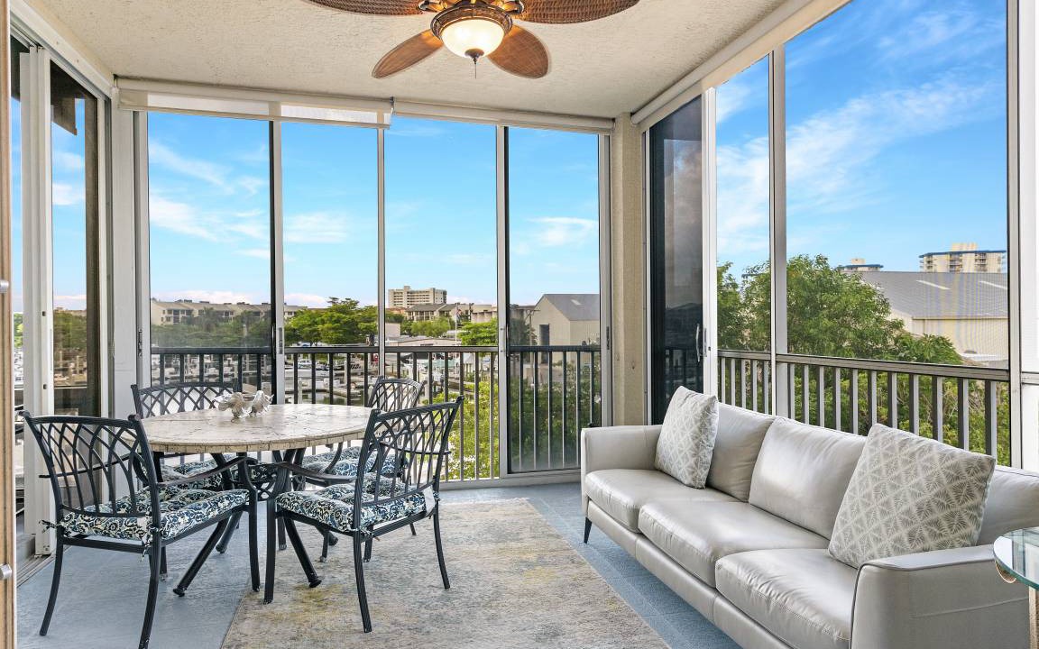 South Island Apartment | 9463PALMHARBOR304PHWCO - Palm Harbor 304
