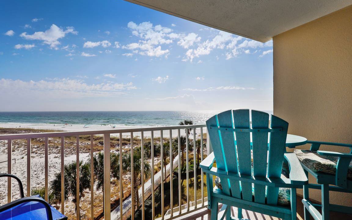 Holiday Isle Condo | 98 m² Condo ∙ 2 bedrooms ∙ 6 guests