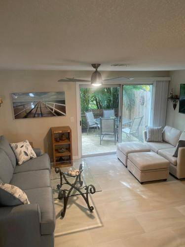 Jupiter House | 98 m² House ∙ 2 bedrooms ∙ 4 guests
