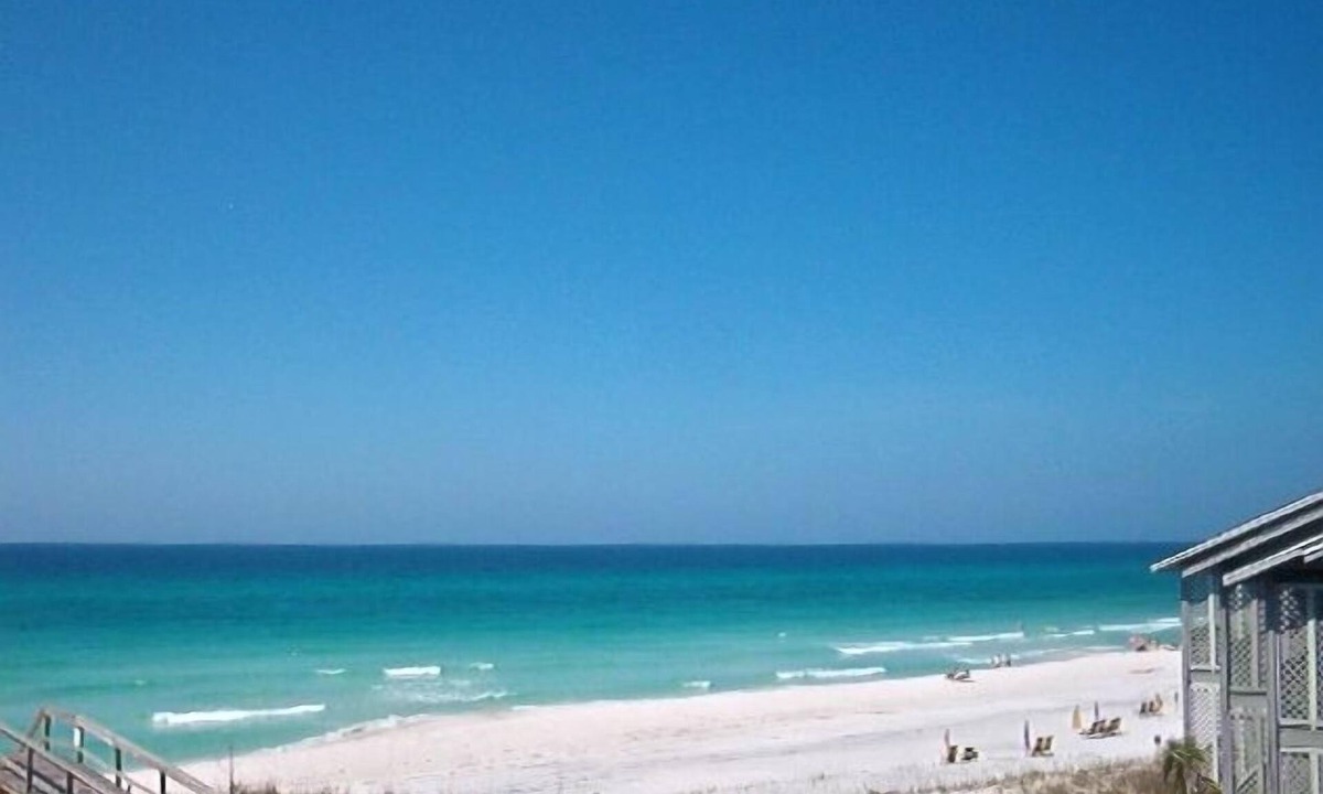 Seagrove Beach House | A Sea Shell on the Beach - great place for a beach vacation.
