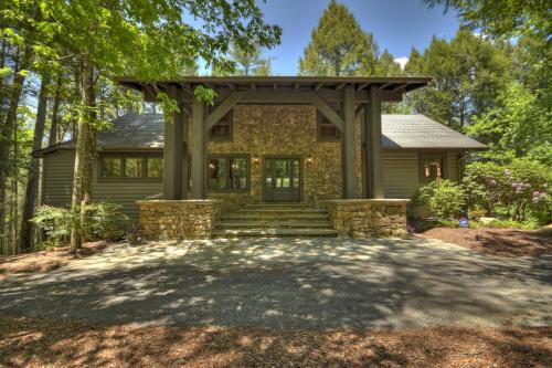 Cherry Log House | A Stoney River