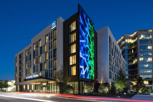 Ac Hotel | Carver City - Lincoln Gardens