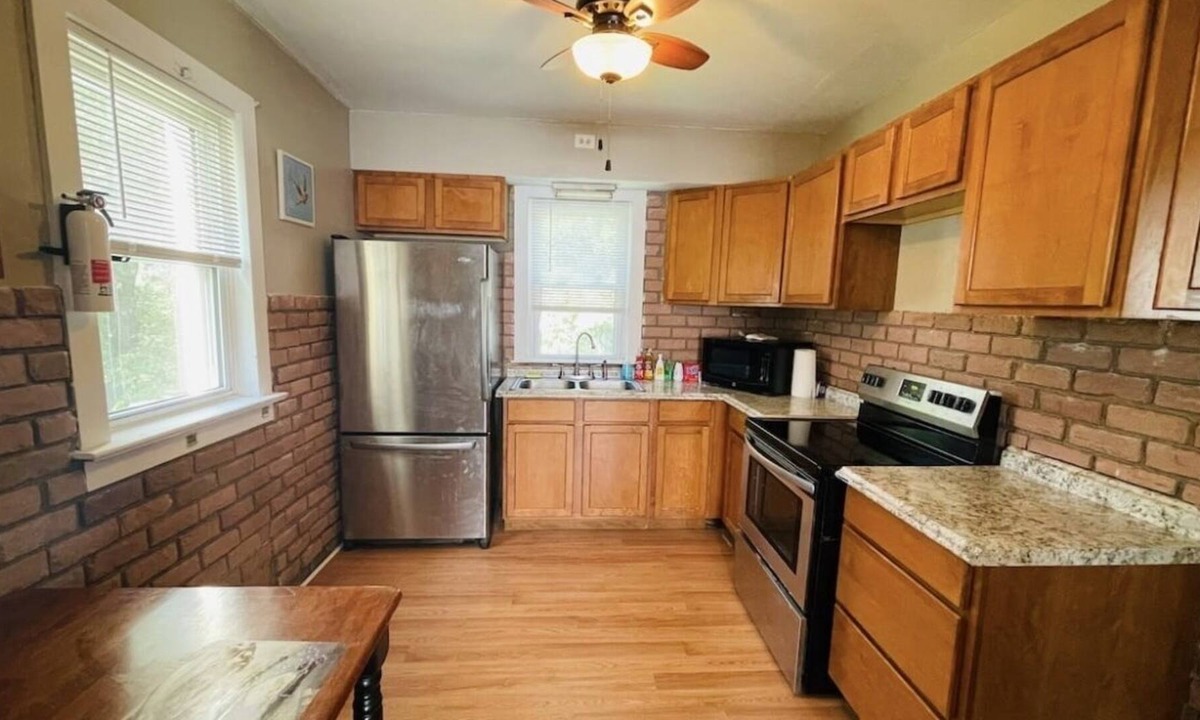 Somerdale House | Affordable Luxury Near Philly, Cherry Hill, South Jersey