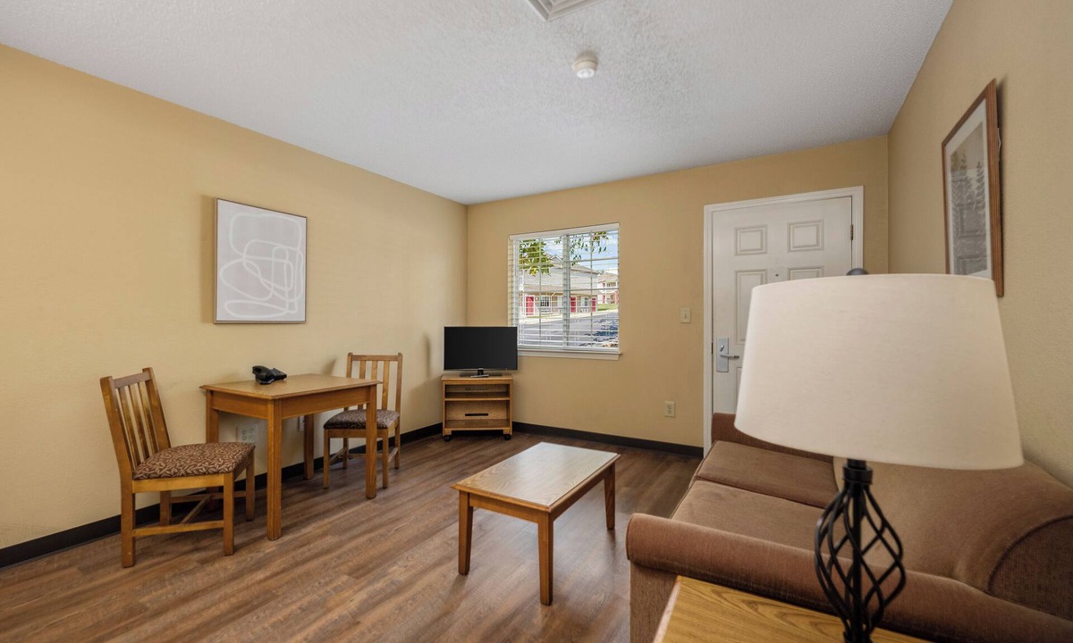 Myrtle Beach Hotel | Affordable Suites Myrtle Beach