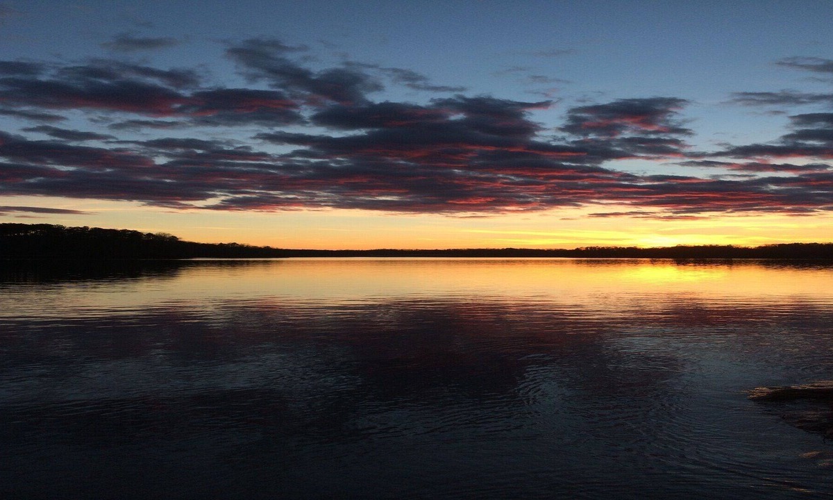 Fair Play House | Amazing big water views on a peninsula-30 min to Clemson!