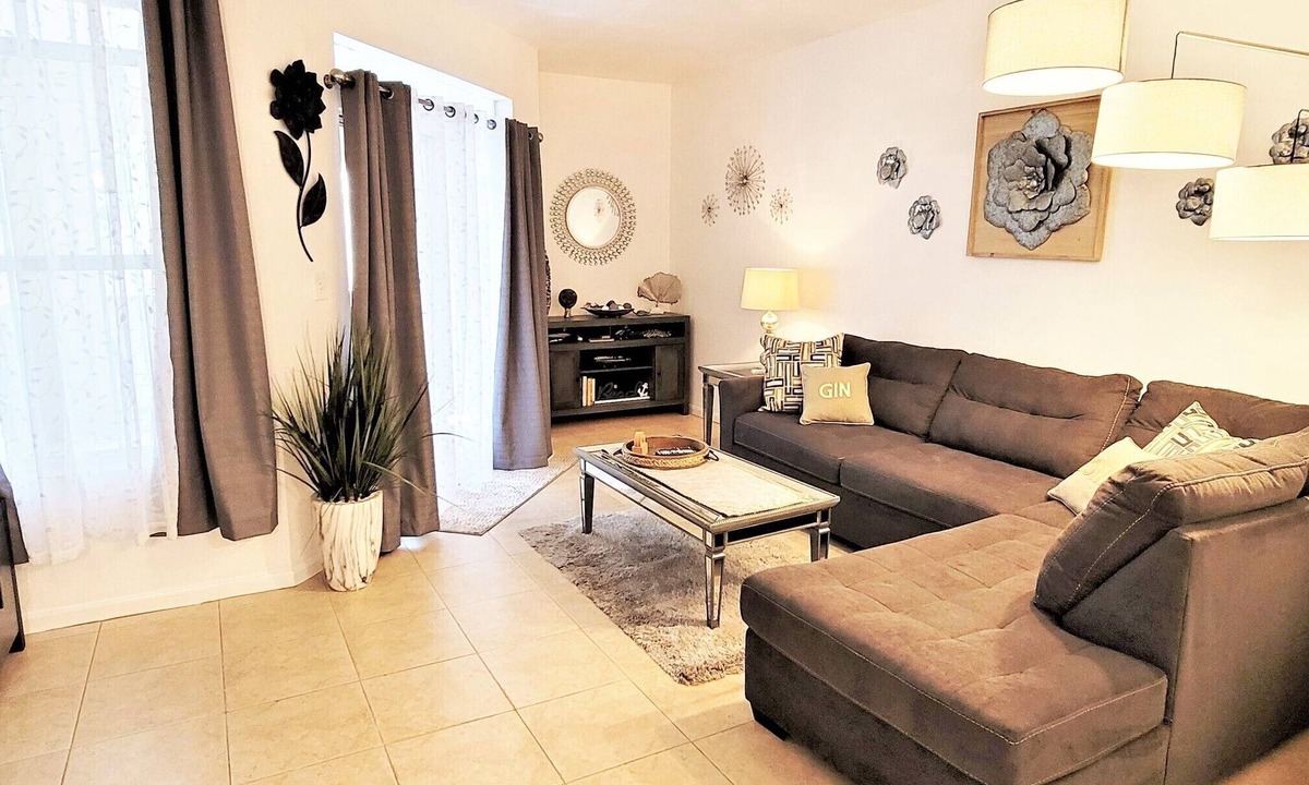 Clearwater Condo | Amazing main floor resort style condo at Avalon
