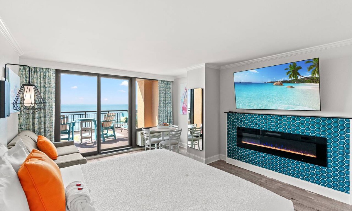 Myrtle Beach Apartment | Amazing Views From Your Private Beachfront Patio!
