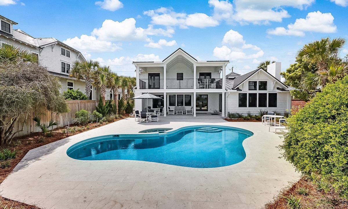 Fernandina Beach House | Amelia Island 4 Bedroom Home with Private Pool