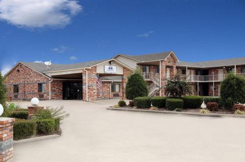 Cabot Hotel | Americas Best Value Inn Cabot