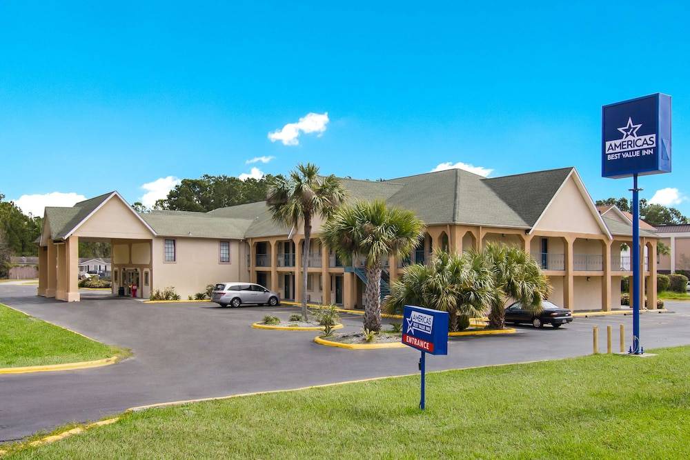 Darien Hotel | Americas Best Value Inn Darien