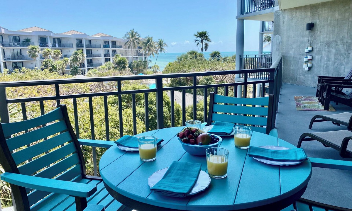Key West Condo | Anchor Drop modern elegance upgrades throughout views of Atlantic Ocean