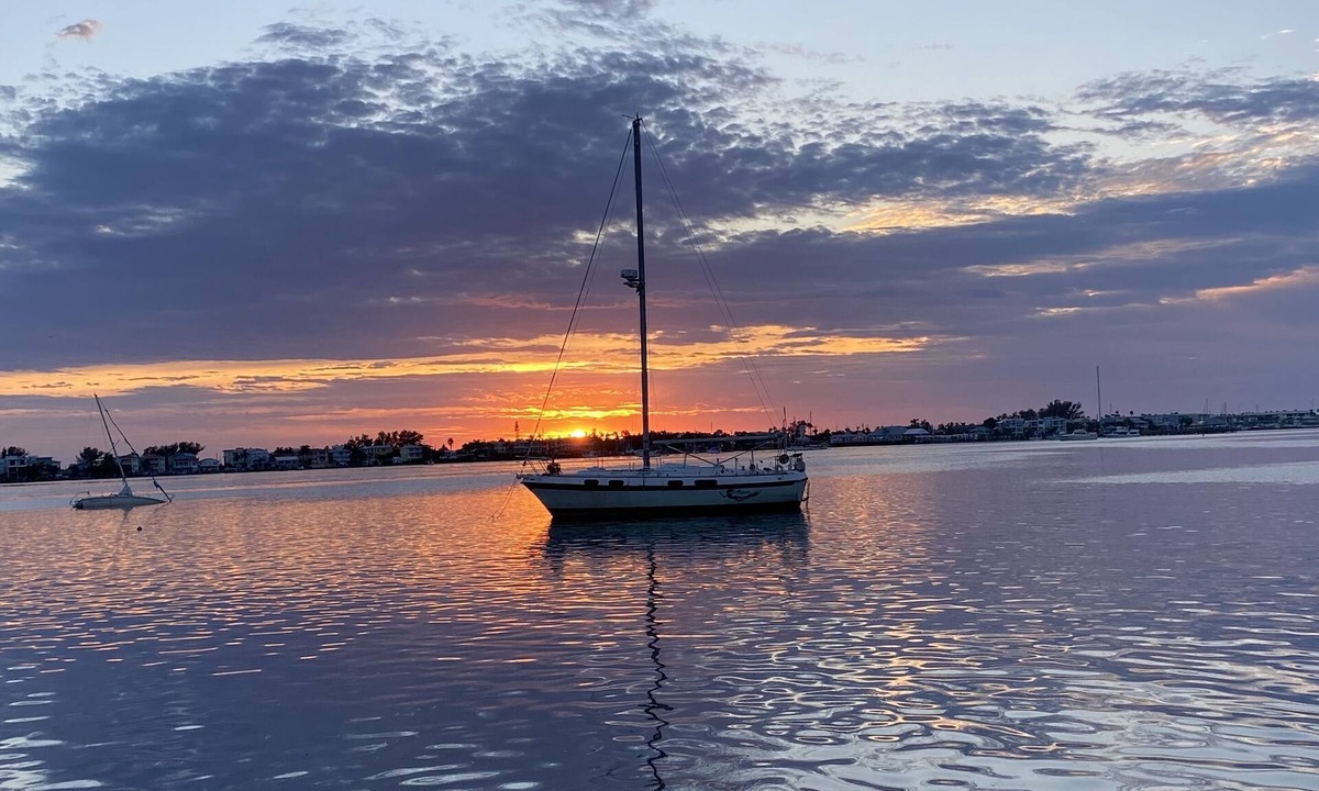 Cortez Resort | Anna Maria near the sea- 30 seconds to the Gulf Of Mexico!