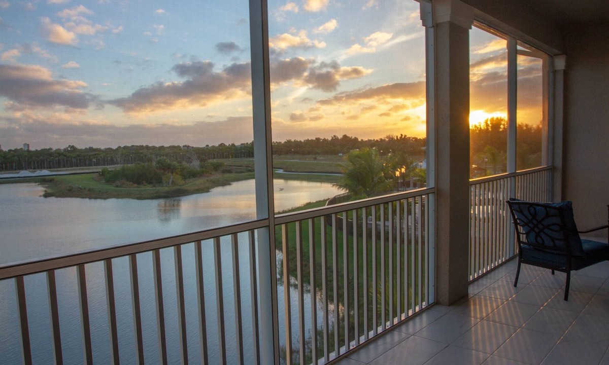 Naples Condo | Antilles Getaway Minutes from Marco Island