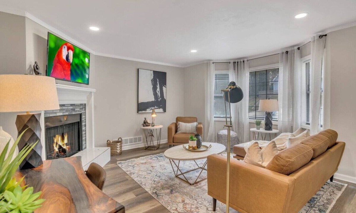 Smyrna Villa | ATH - Sleeps 6 - 3 Beds - Pet friendly - VO2099