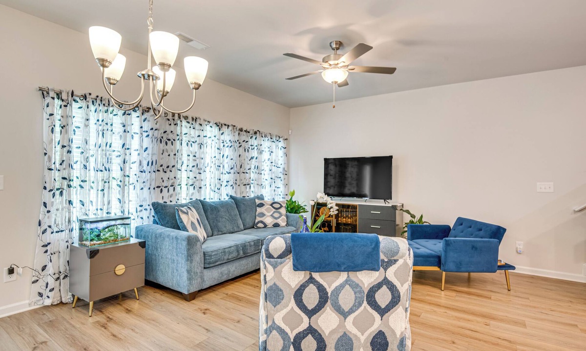 Church Street House | Atlanta Townhome | Near Studios, Airport, Downtown