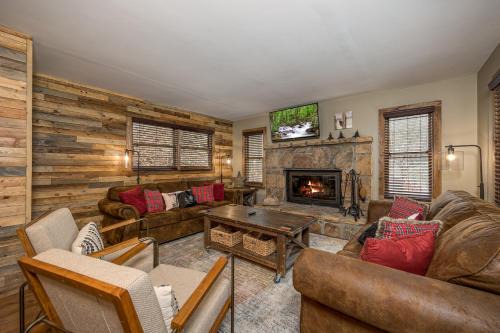 Sevierville Ski Chalet | Attitude Adjustment by Eden Crest