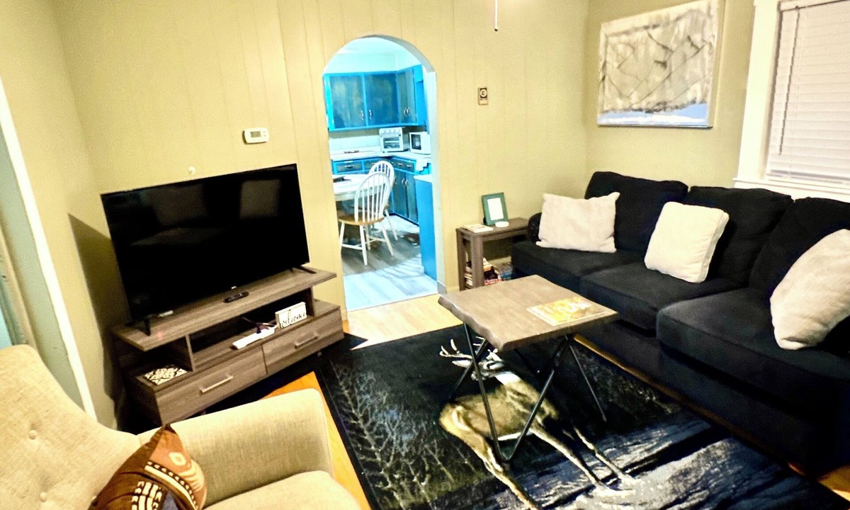Kegley House | ATV Trails and Skiing! Perfect 3-bedroom house in Rock