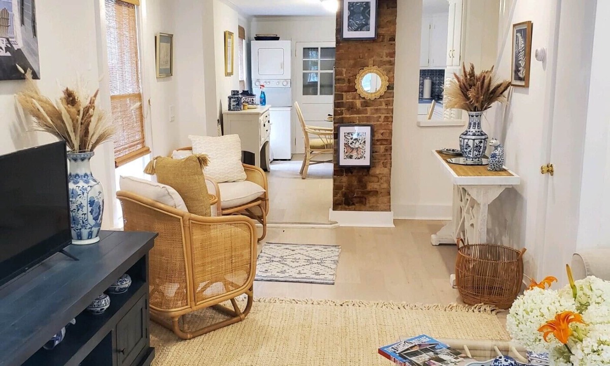 Ocean Grove Cottage | AUGUST 8th -15th 2026 Gorgeous Renovation-Walk to Beach, Asbury, Pets Welcome!