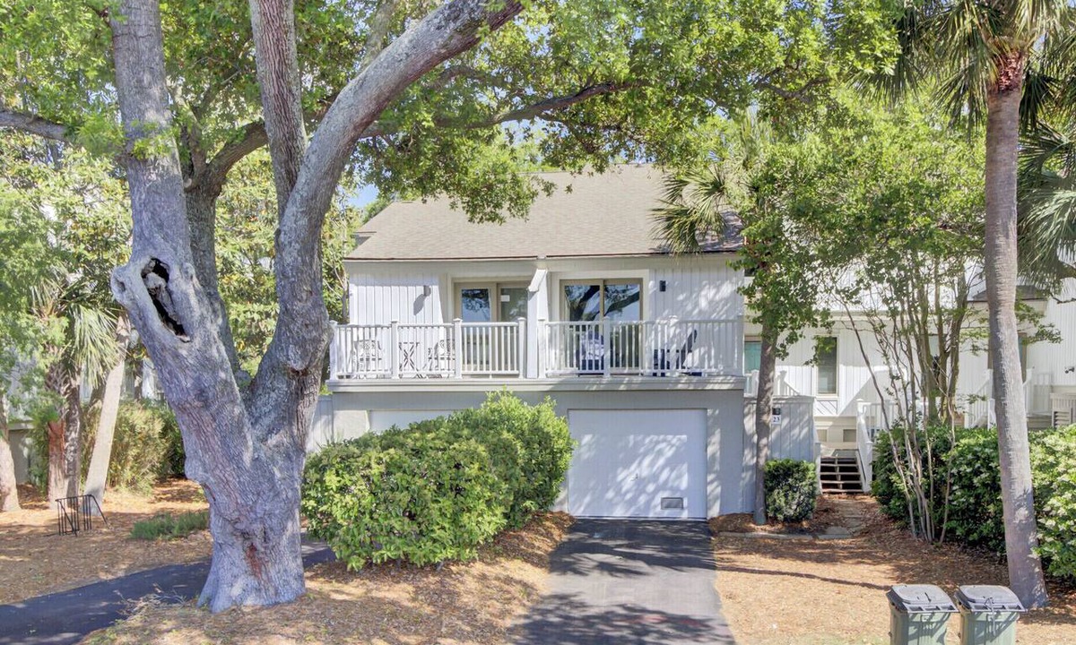 Isle of Palms Condo | Award-Winning Resort Amenities | Racquet Club Villa 23