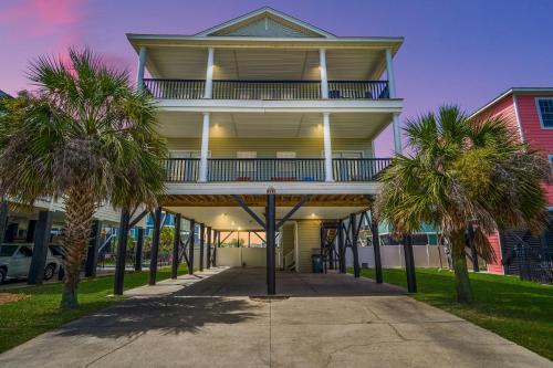 Garden City House | Awesome Views