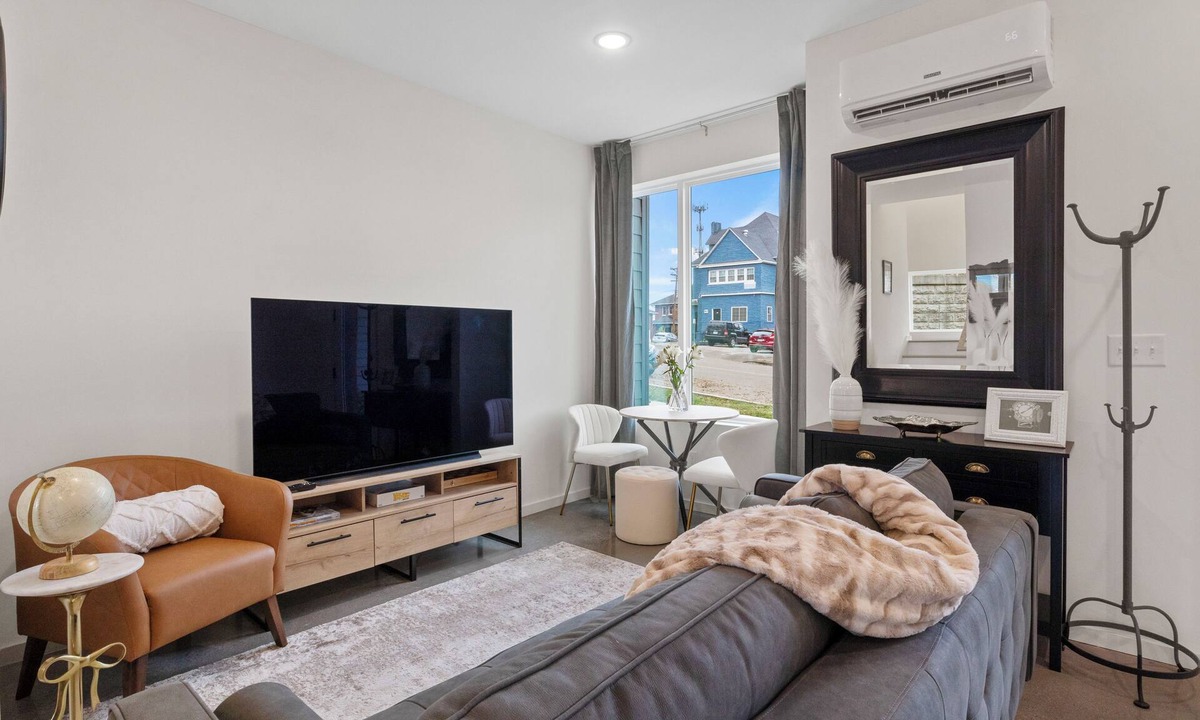 Parkridge House | Back 2 The Future! - 4 Min. from Downtown Knox