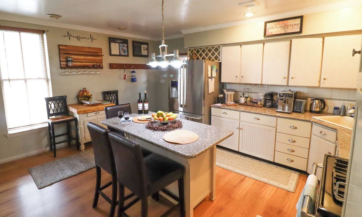 Westminster House | Backyard Oasis | Swim Spa, Fire Pit & Relaxing Outdoor Retreat