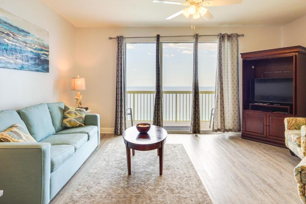 Miramar Beach Apartment | Balcony and Beach Access Oceanfront PCB Condo