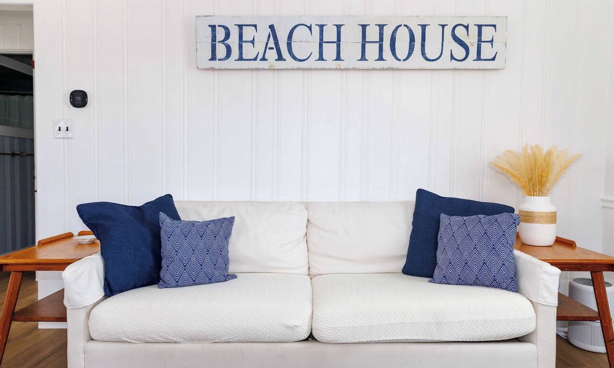 Stone Harbor House | Barefoot Bungalow - Charming Getaway with Pool!