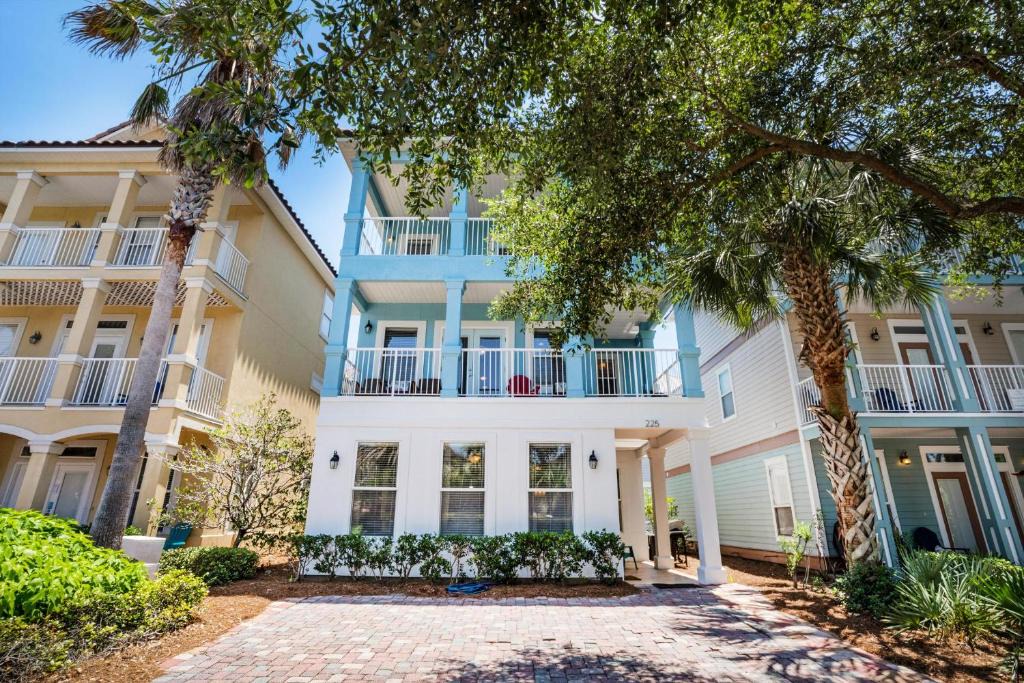 Villages of Crystal Beach House | Barefoot by the Sea