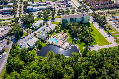 Barefoot | Kissimmee