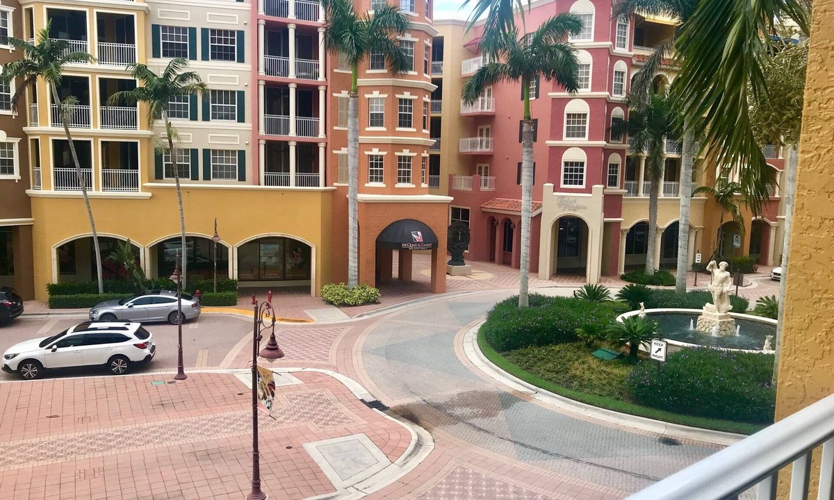 Redevelopment Area Condo | Bayfront Condo near 5th Ave, short walk to the beach!