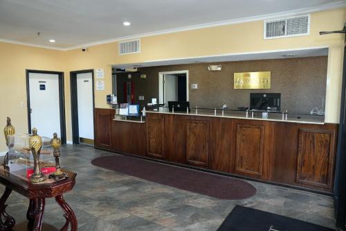 Manning Hotel | Baymont by Wyndham Manning