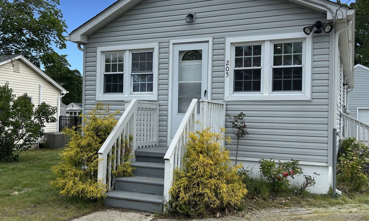 Villas House | Bayside Bliss: Relax by the Bay, Just Minutes from Cape May!