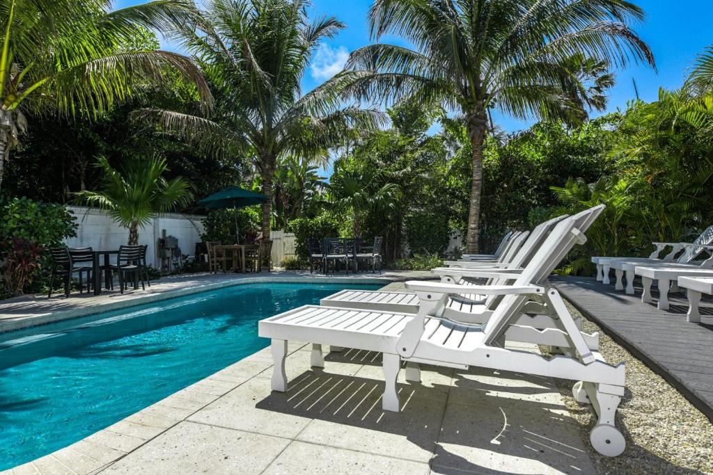 Anna Maria Villa | Bayside Bungalows by AMI Locals