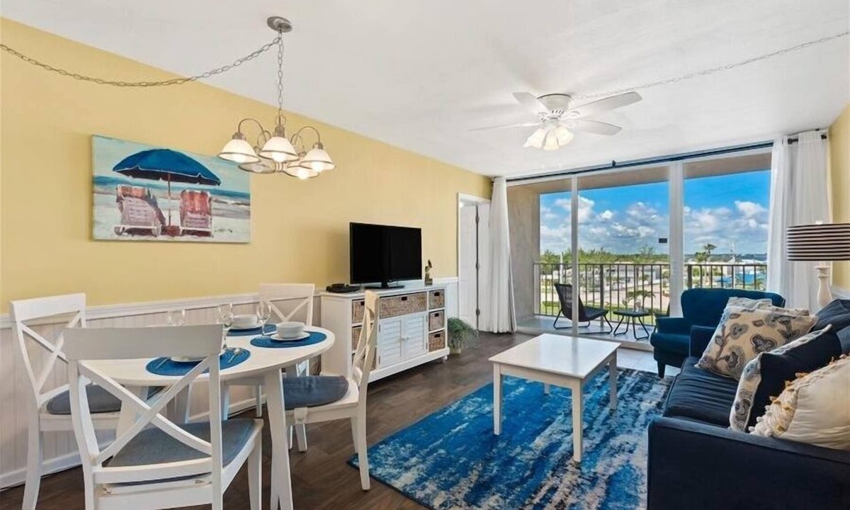 Hutchinson Island South Apartment | Beach Condo/Island Beach Resort/No Cleaning Fee/Condo 415