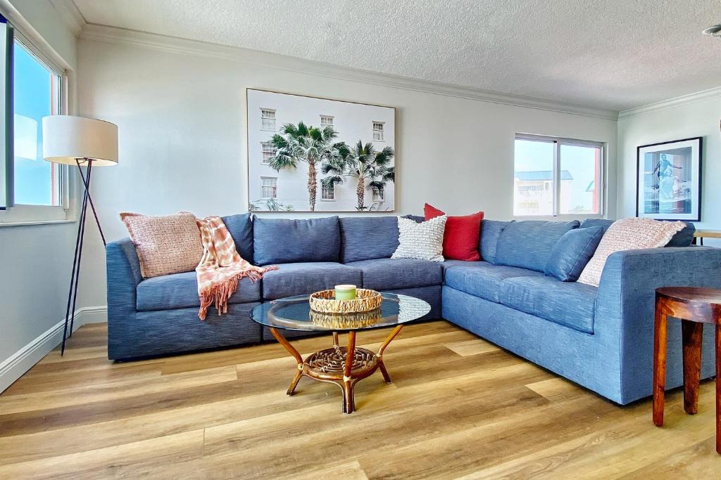 Indian Shores Apartment | Beach Cottage 1410