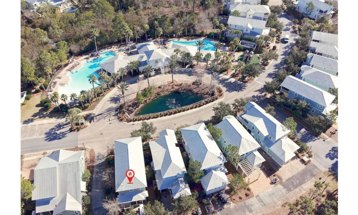 Santa Rosa Beach House | BEACH DAZE | Golf Cart, Bikes, Across From the Pools