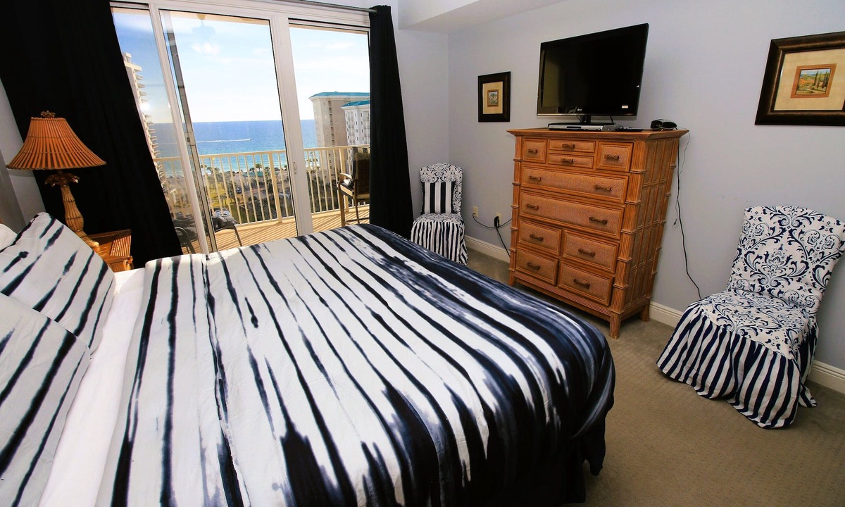 Miramar Beach Condo | Beach Escape | Ariel Dunes I 1003 | Gulf Views | Pools & Gym | Seascape Resort