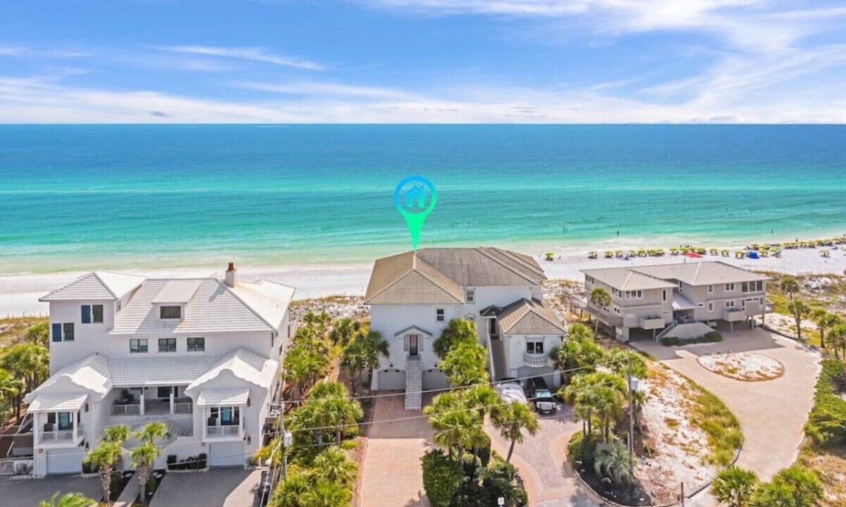 Gulf Pines Apartment | BEACH FRONT JEWEL (FORMALLY `THE MAGNIFICAT`)