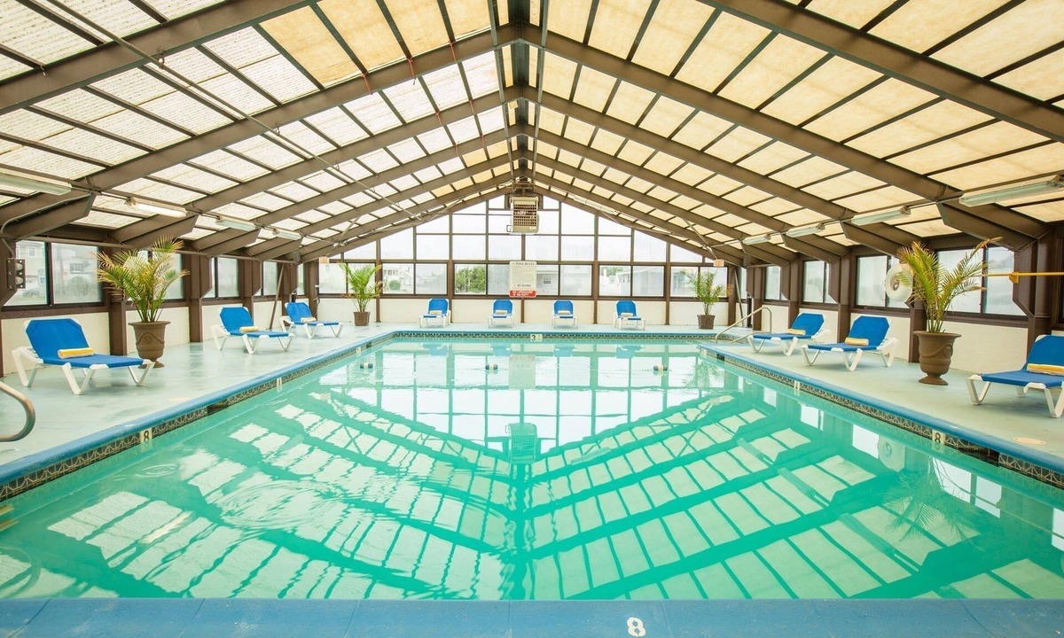 Brigantine House | Beach Getaway! 4 Spacious Units w/Kitchen, Parking, Bar, Pool!