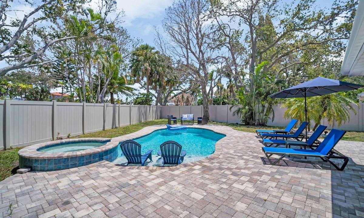 Indian Rocks Beach House | Beach House | Heated Pool & Spa | Golf Cart