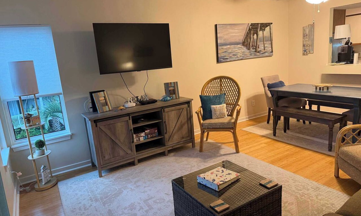 Oceanmarsh Subdivision Condo | Beach house villa! Screened in porch, with views!