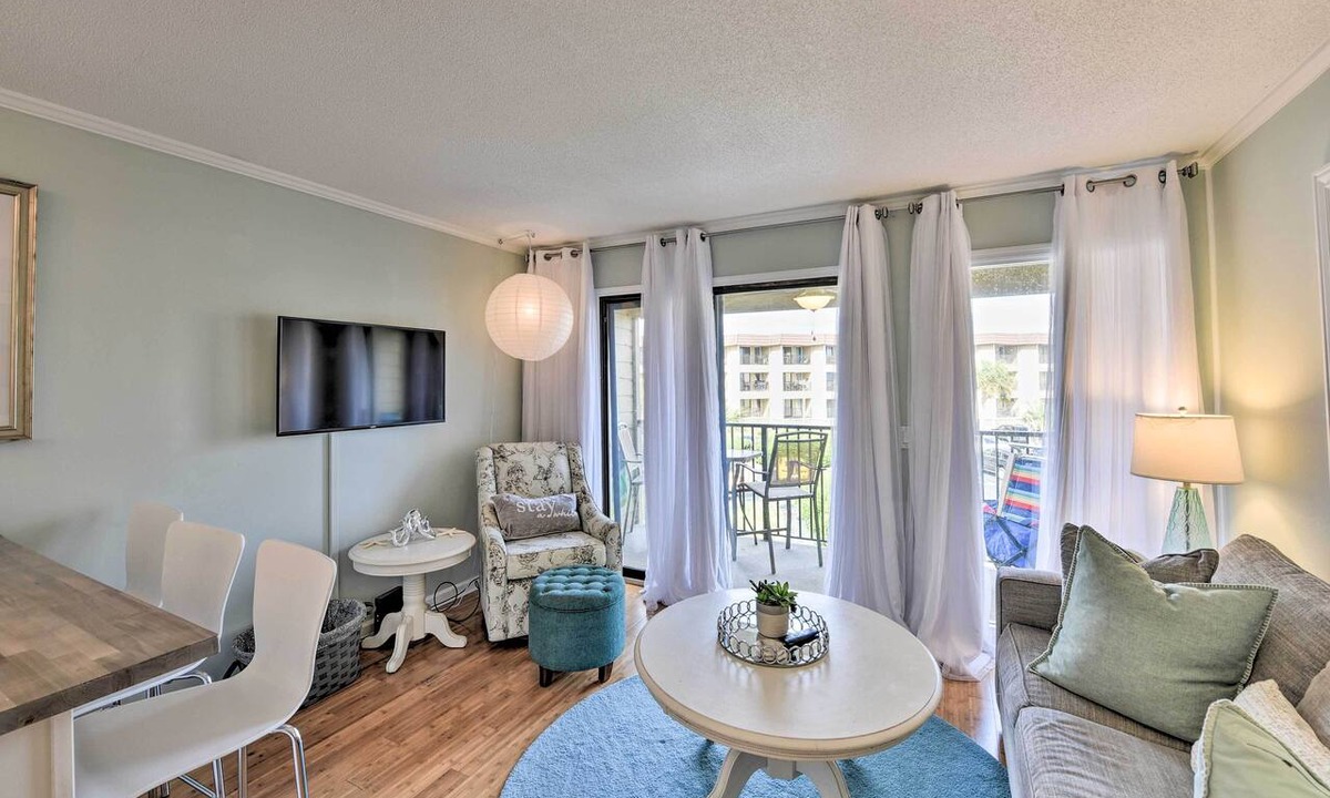 Folly Field Condo | Beach & Pool Access: Hilton Head Family Escape!