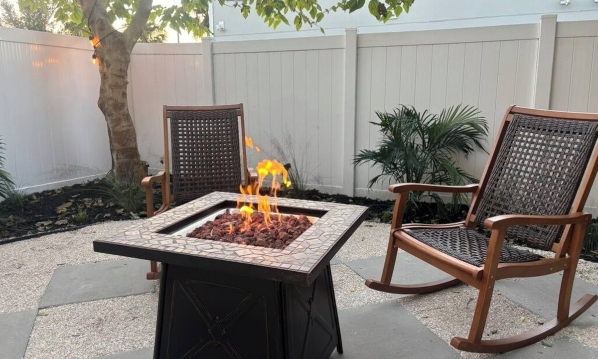 Jacksonville Beach House | Beach & Shops Nearby, Close to Mayo Clinic, Easy Drive to Downtown & Stadium